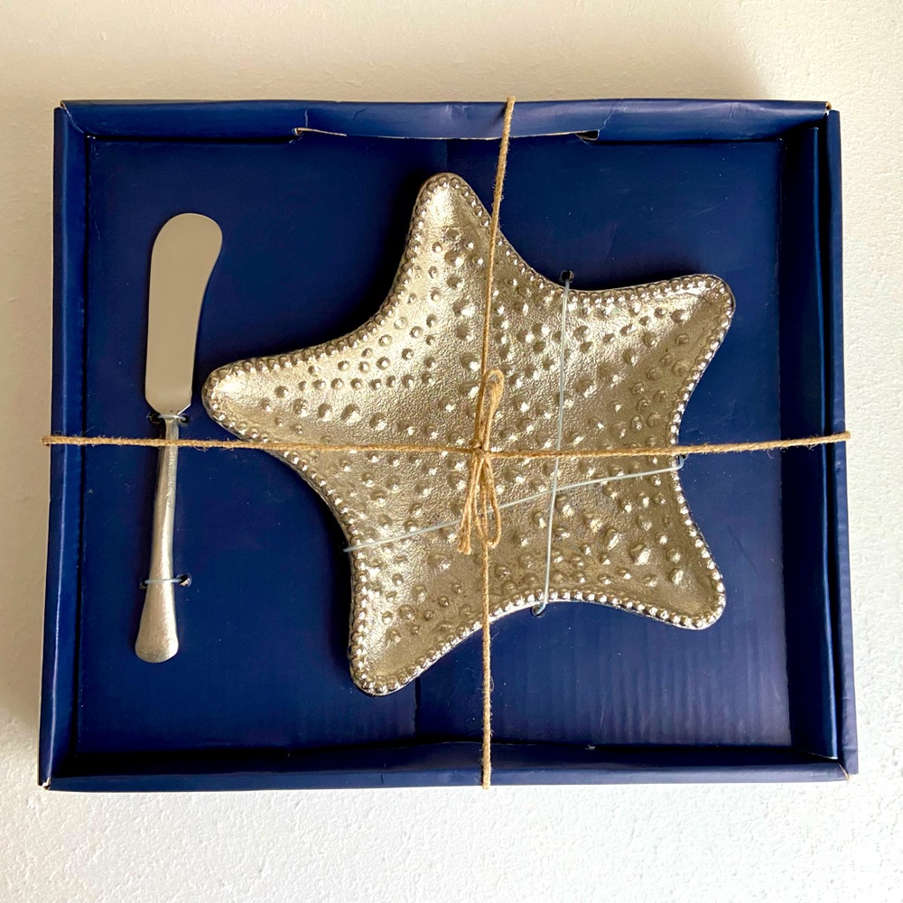 Brand new butter knife & tray